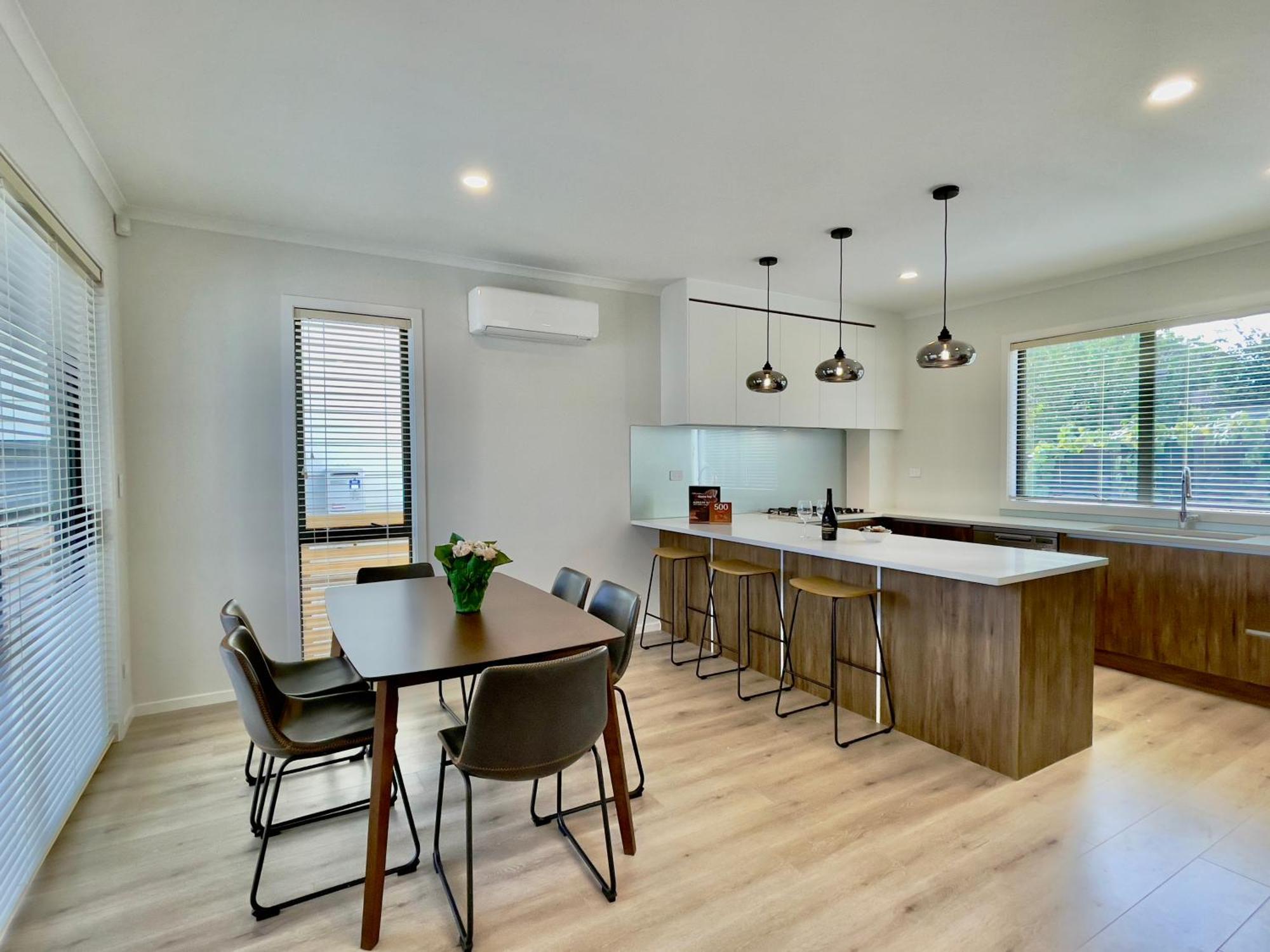 Sky Stars Brand-New Comfortable 3 & 4-Bedroom Houses Auckland Luaran gambar