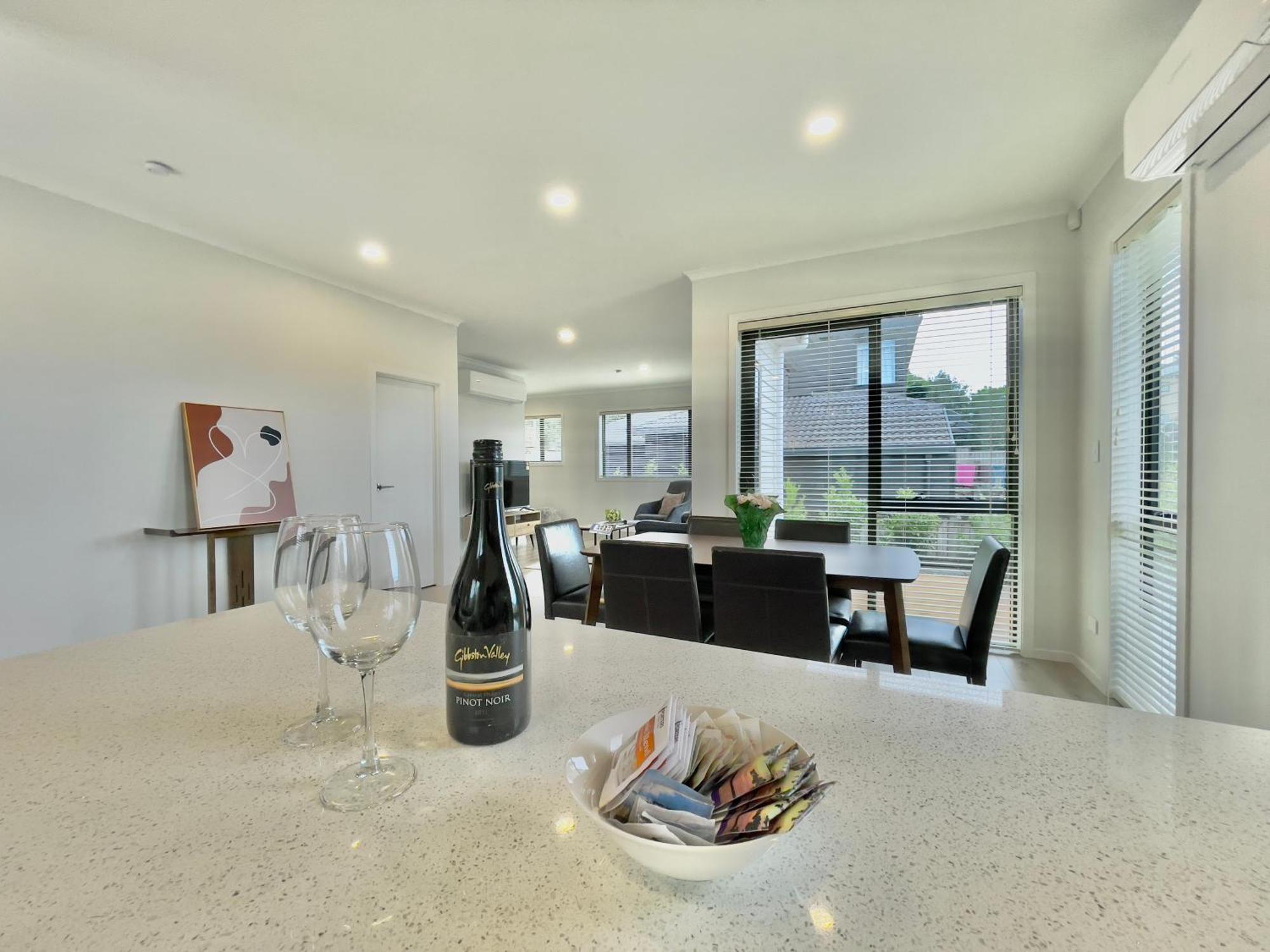 Sky Stars Brand-New Comfortable 3 & 4-Bedroom Houses Auckland Luaran gambar
